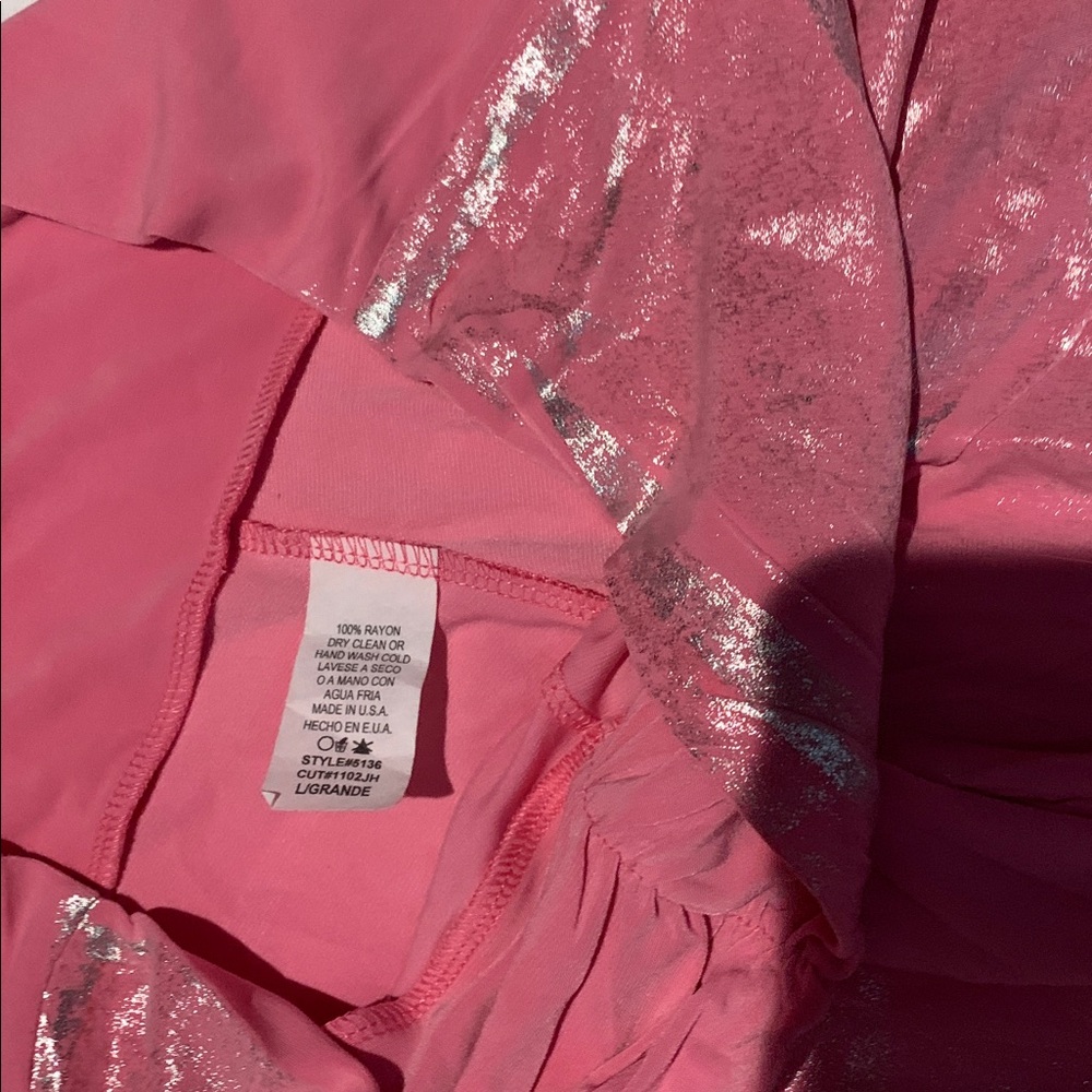 FANTSIA años 80 costumes.
Color pink
Size L - Picture 2 of 3